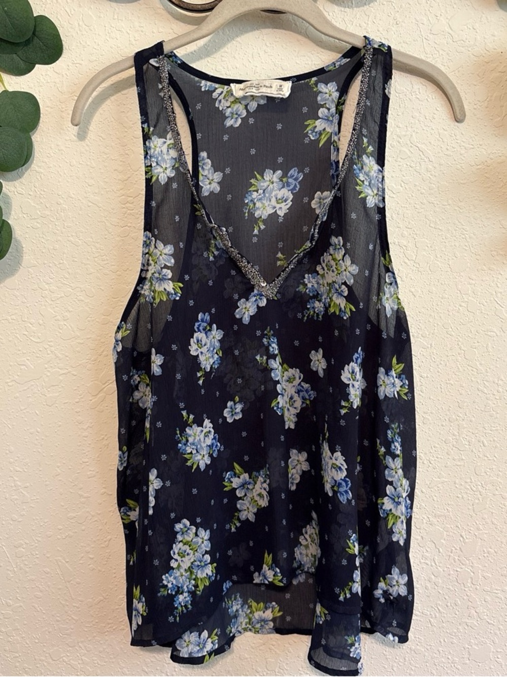 Y2K Abercrombie & Fitch Blue Floral Beaded Tank Top 💕